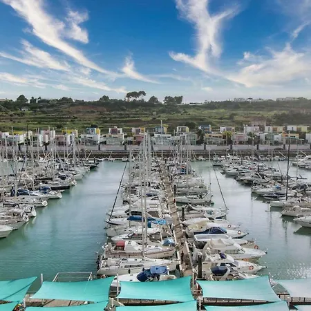Marina Boat By Stay-ici, Algarve Holiday البوفيرا