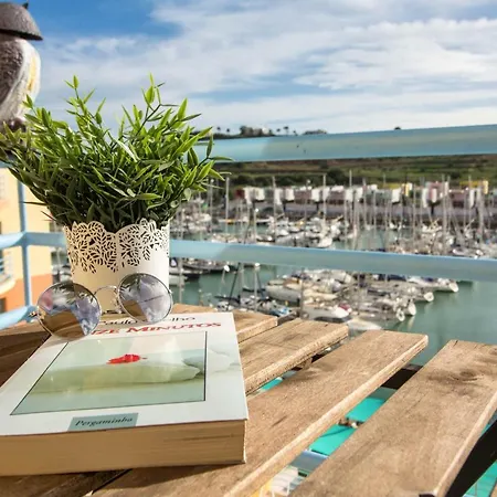 Marina Boat By Stay-ici, Algarve Holiday البوفيرا