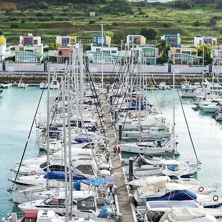 Marina Boat By Stay-ici, Algarve Holiday شقة البوفيرا